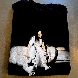 Billie Eilish T-Shirt, Size S